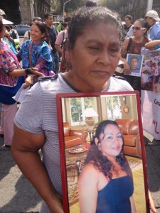 madres A6UZ4DyCQAE8kIS